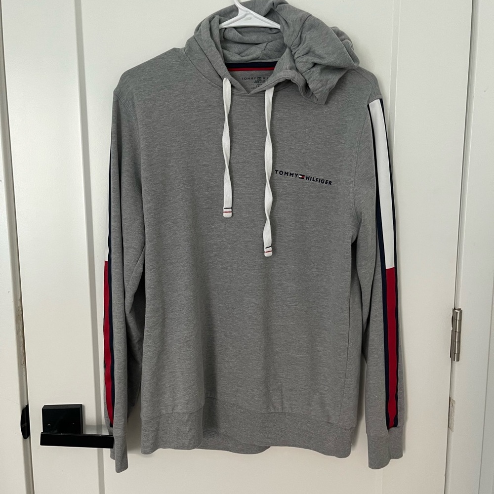 Tommy Hilfiger Gray Hoodie with Red and Blue Accents